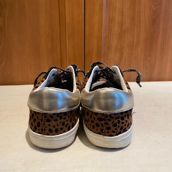 Steve Madden Philosophy Leopard Women’s Sneaker - Picture 7 of 8